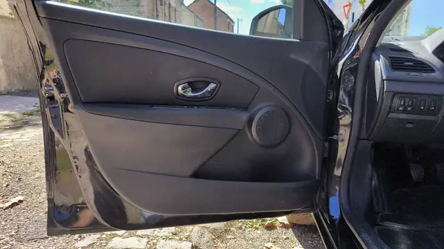Renault Megane view 7