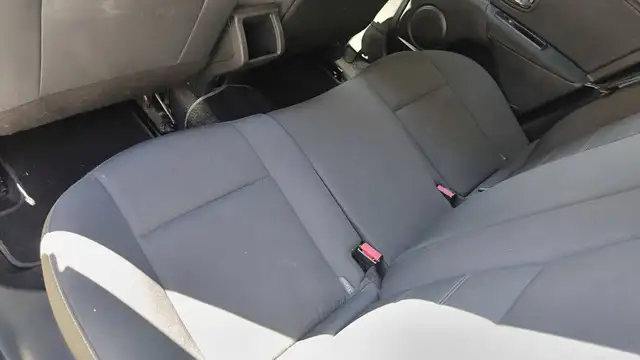 Renault Megane view 9