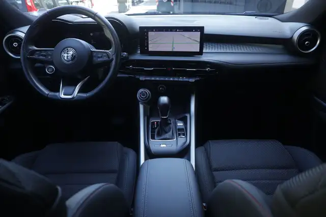 Alfa Romeo Tonale view 2