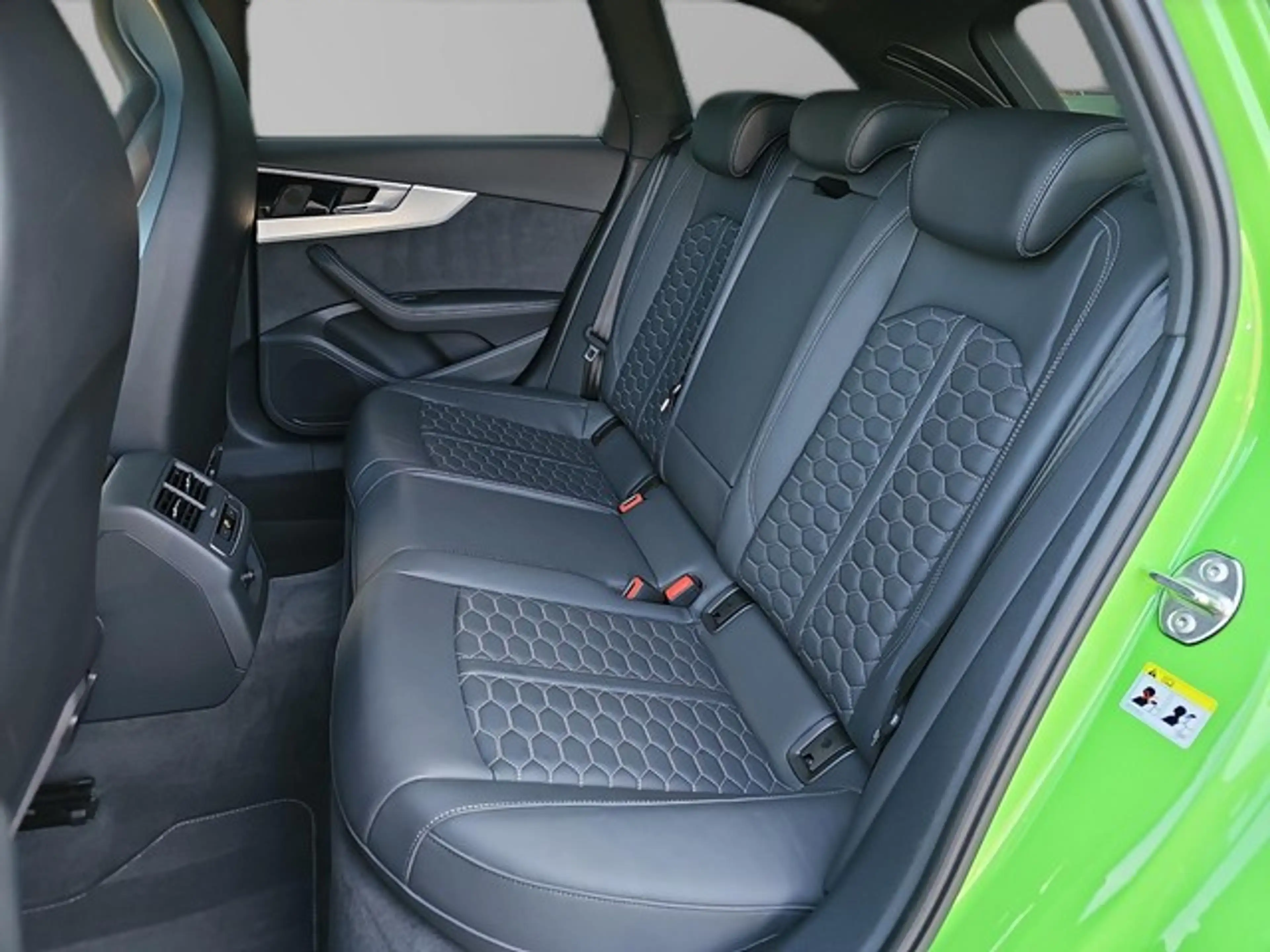 Audi RS4 RS 4 Avant 2.9 TFSI quattro Tiptr. AHK Matrix HUD — photo 15