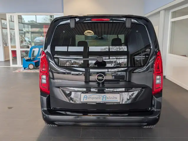 Opel Combo Life view 10