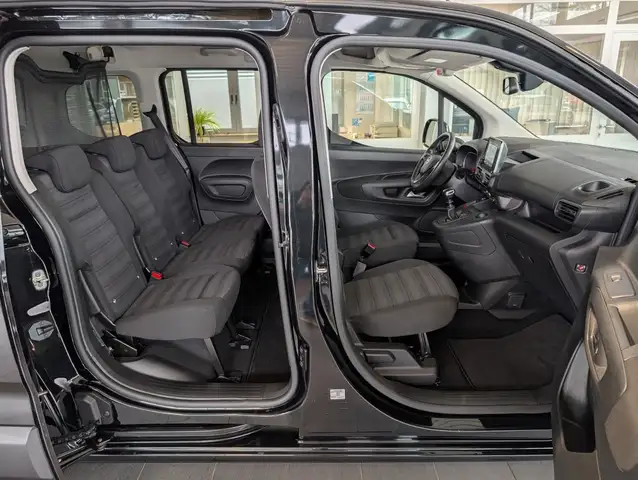 Opel Combo Life view 3