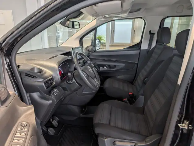 Opel Combo Life view 8