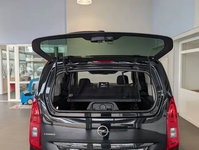 Opel Combo Life view 12