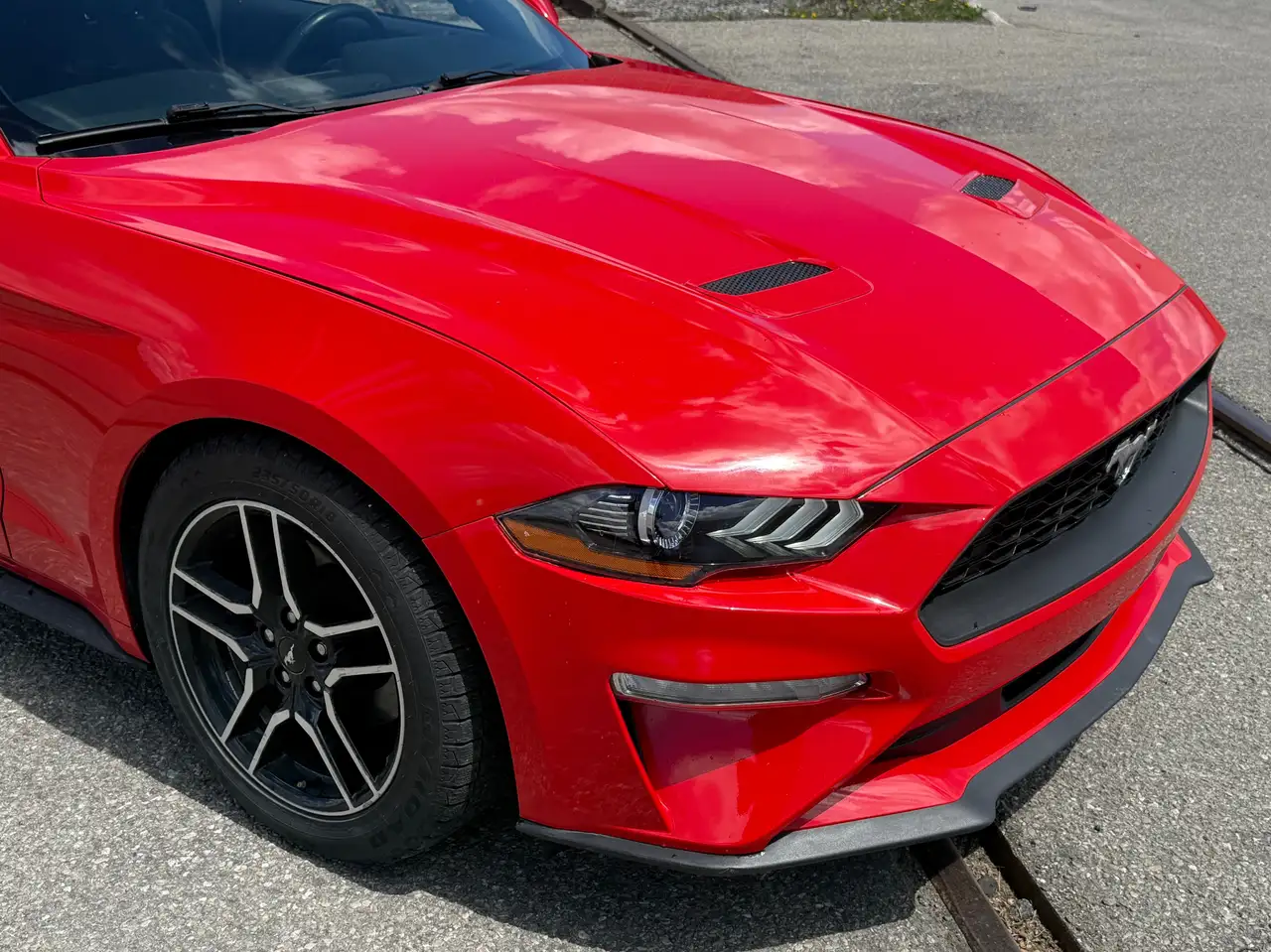 Ford Mustang снимка Ford Mustang