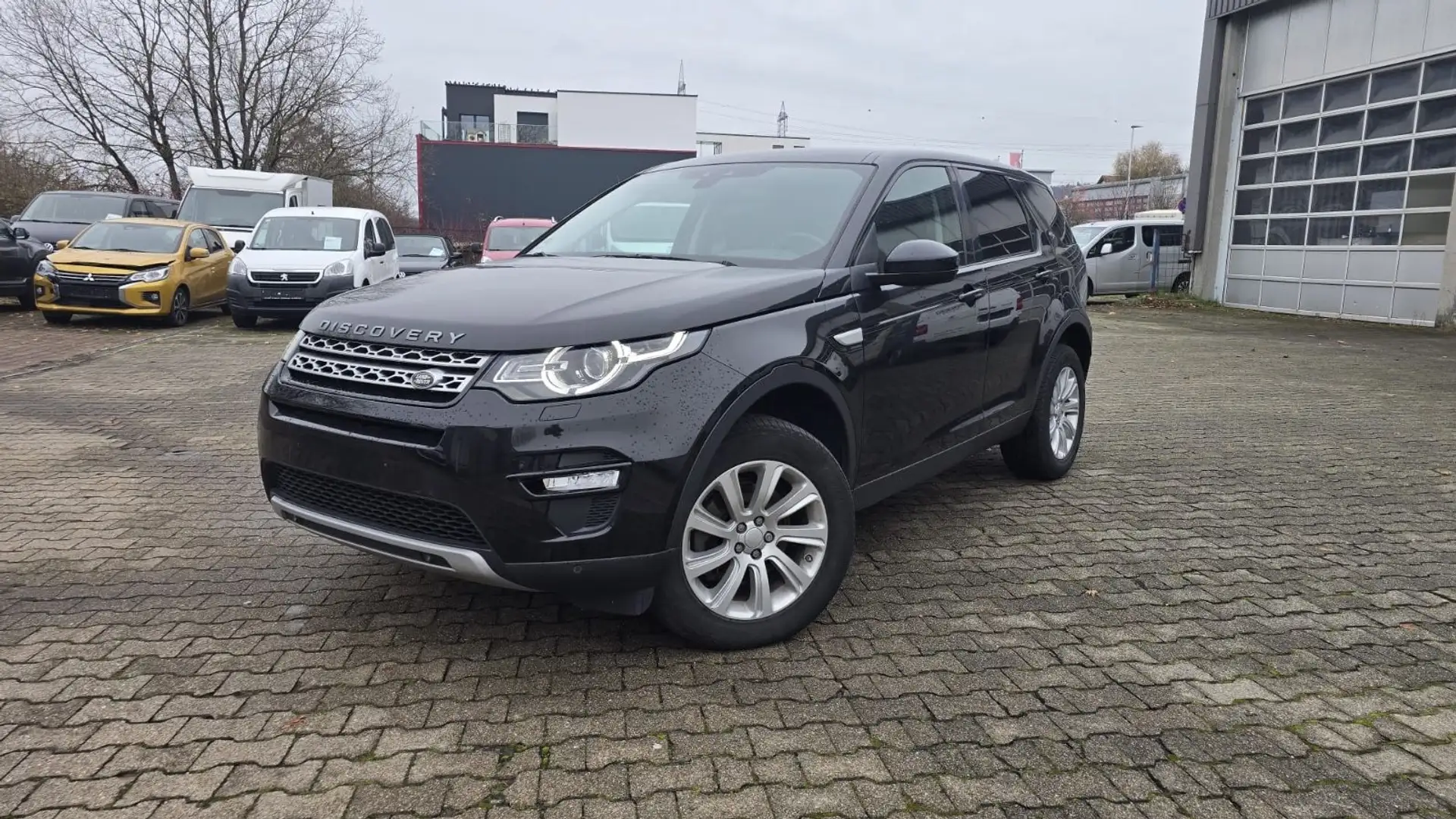 Land Rover Discovery Sport HSE Negro - 1