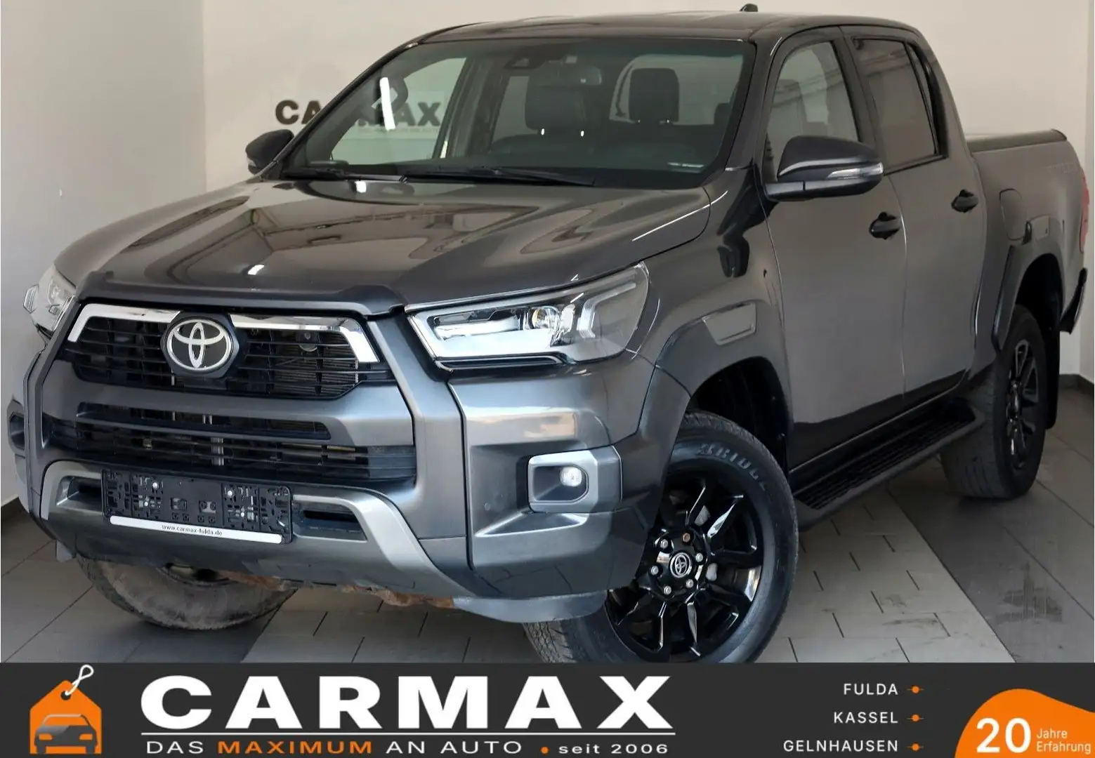Toyota Hilux 2.8 D-4D Invincible,4x4 ,CarPlay,Rollo,AHK Gris - 1