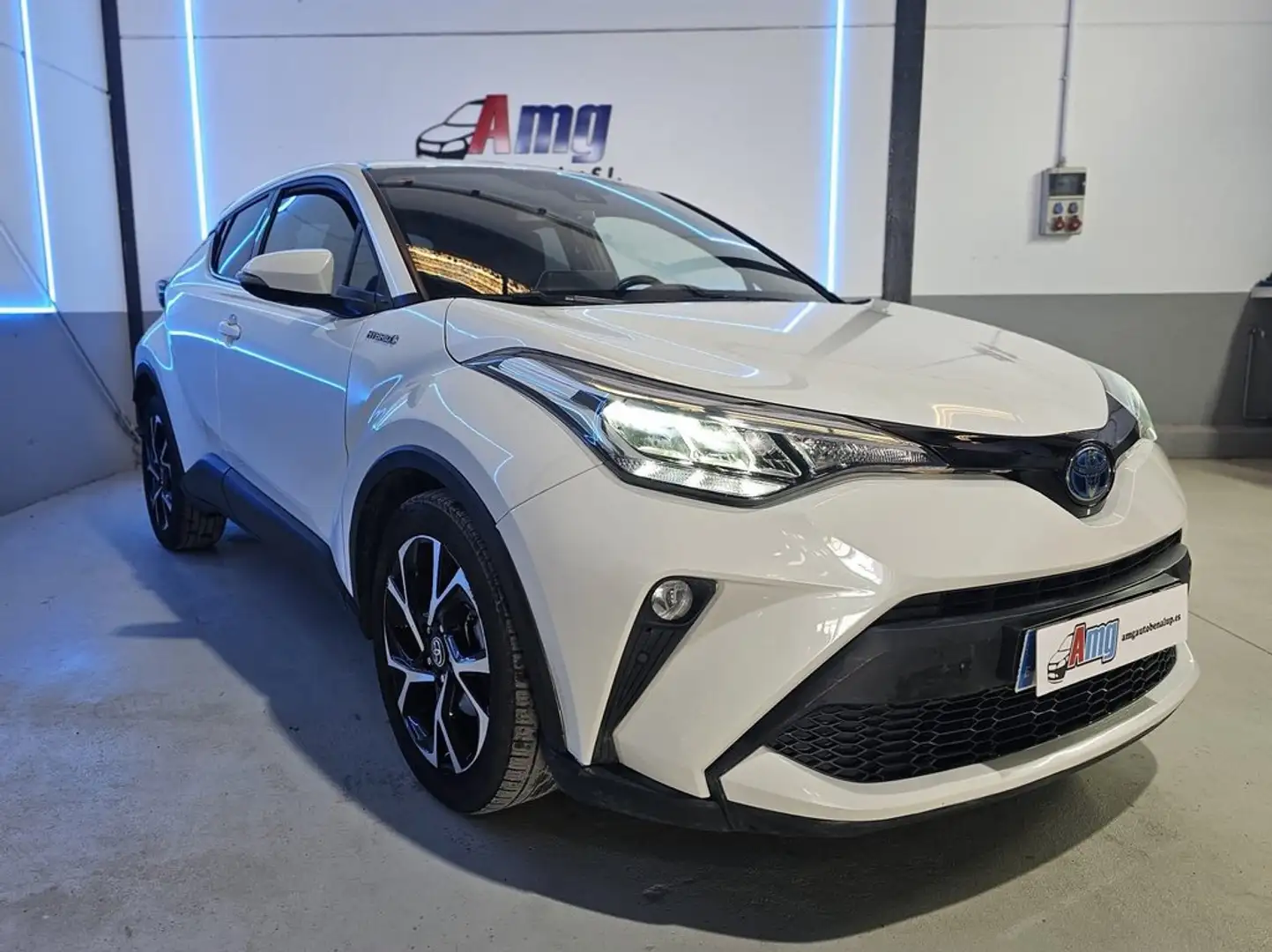 Toyota C-HR 125H Advance Blanco - 1