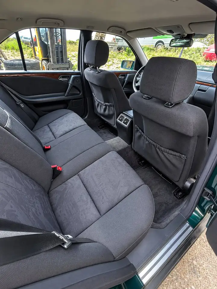 Mercedes-Benz E 200 E-Klasse Elegance, foto 10