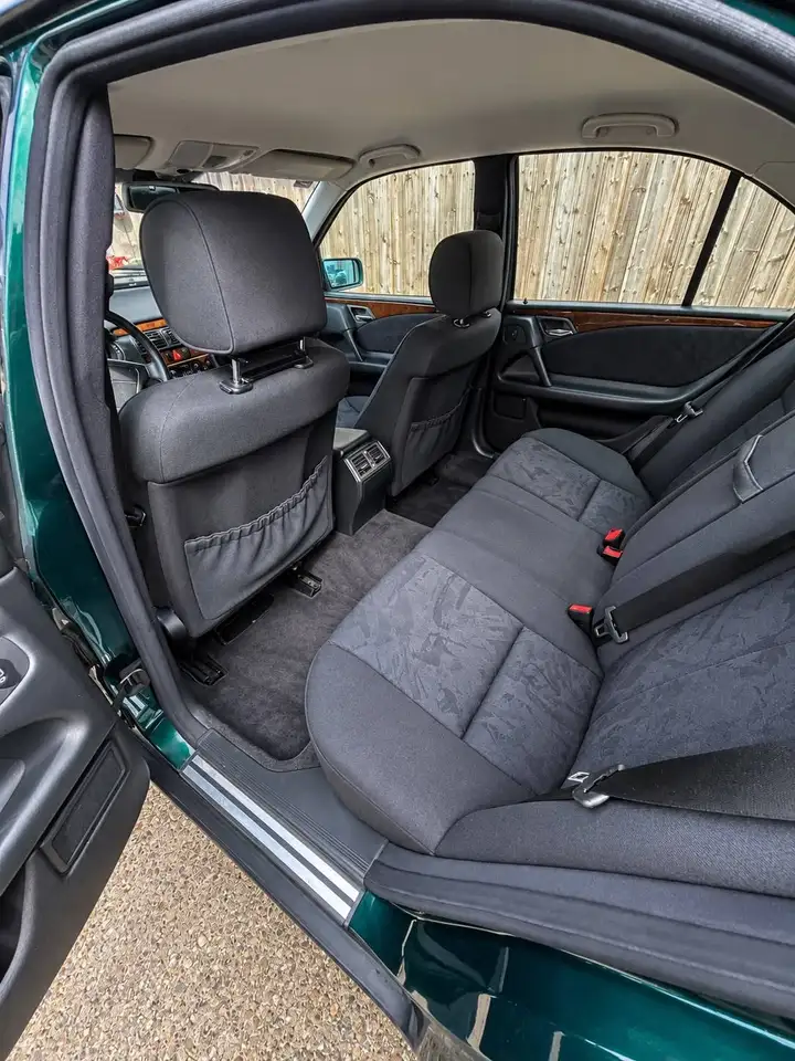 Mercedes-Benz E 200 E-Klasse Elegance, foto 9