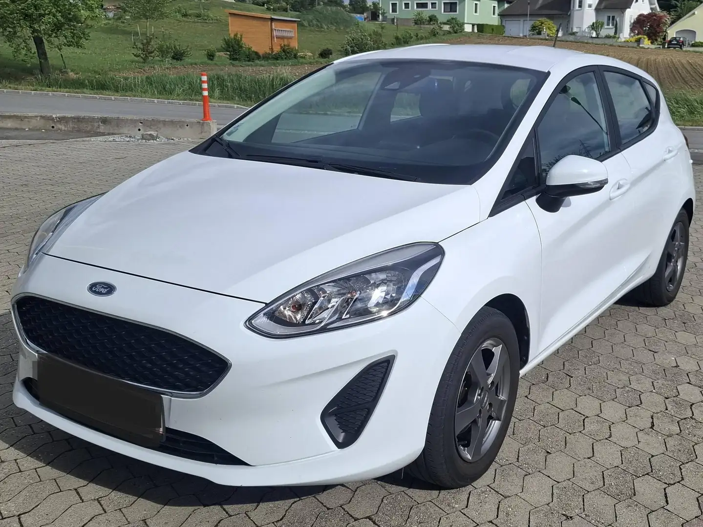 Ford Fiesta Fiesta Trend 1,1l Weiß - 1