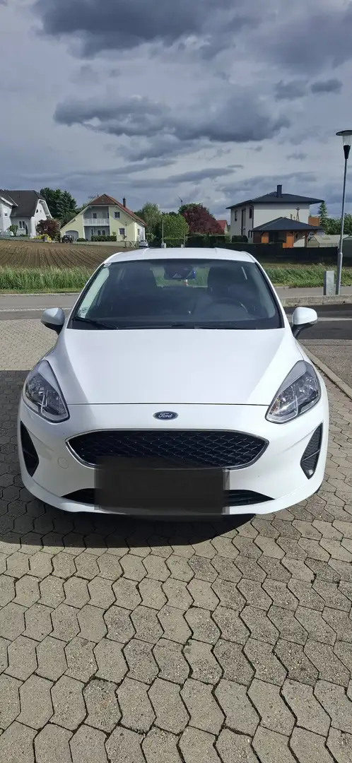 Ford Fiesta Fiesta Trend 1,1l Weiß - 2