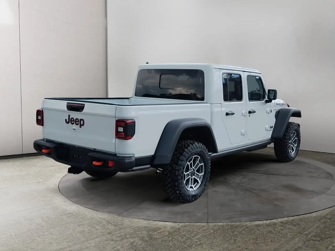 Jeep Gladiator photo Jeep Gladiator