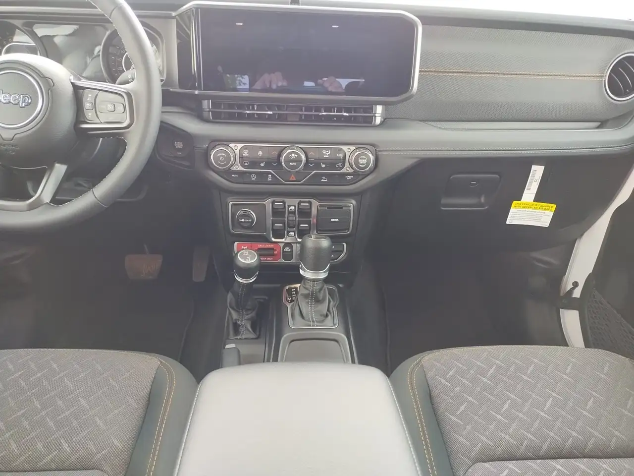 Jeep Gladiator photo Jeep Gladiator