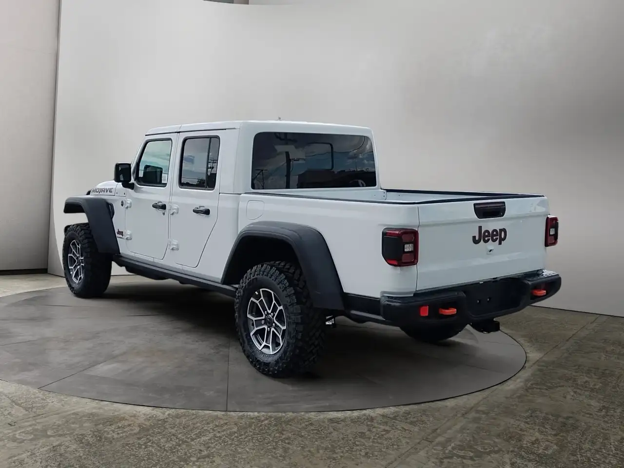 Jeep Gladiator photo Jeep Gladiator