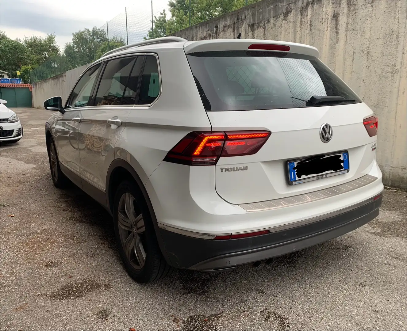 Volkswagen Tiguan 2.0 tdi executive 4motion dsg - 2