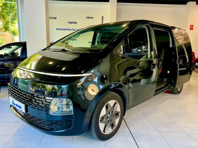 Hyundai STARIA 2.2CRDi 9S Style 4x4 177 Aut.