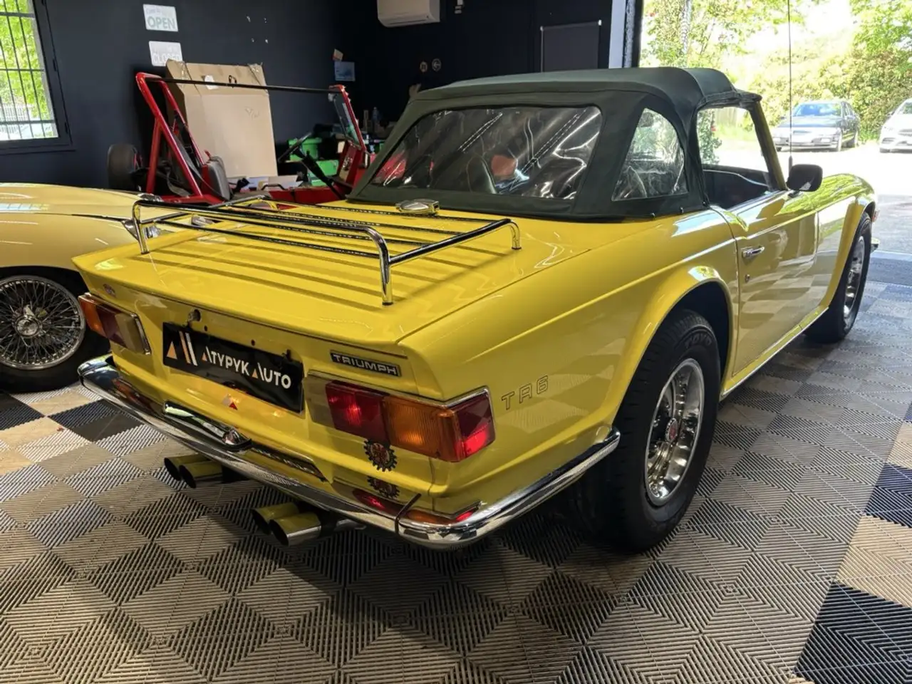 Triumph TR6 configuration unique très belle, foto 8