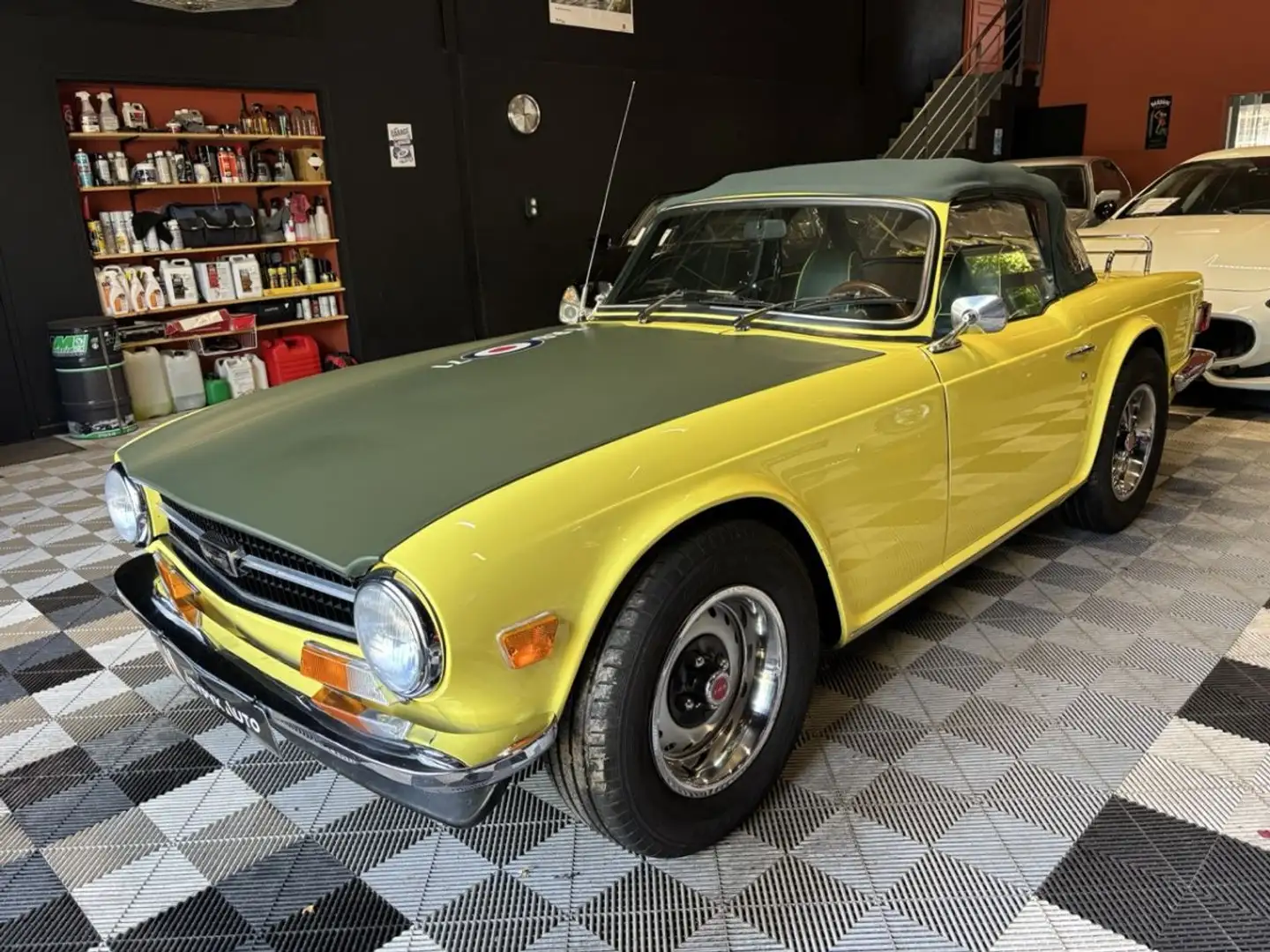 Triumph TR6 configuration unique très belle Gelb - 1