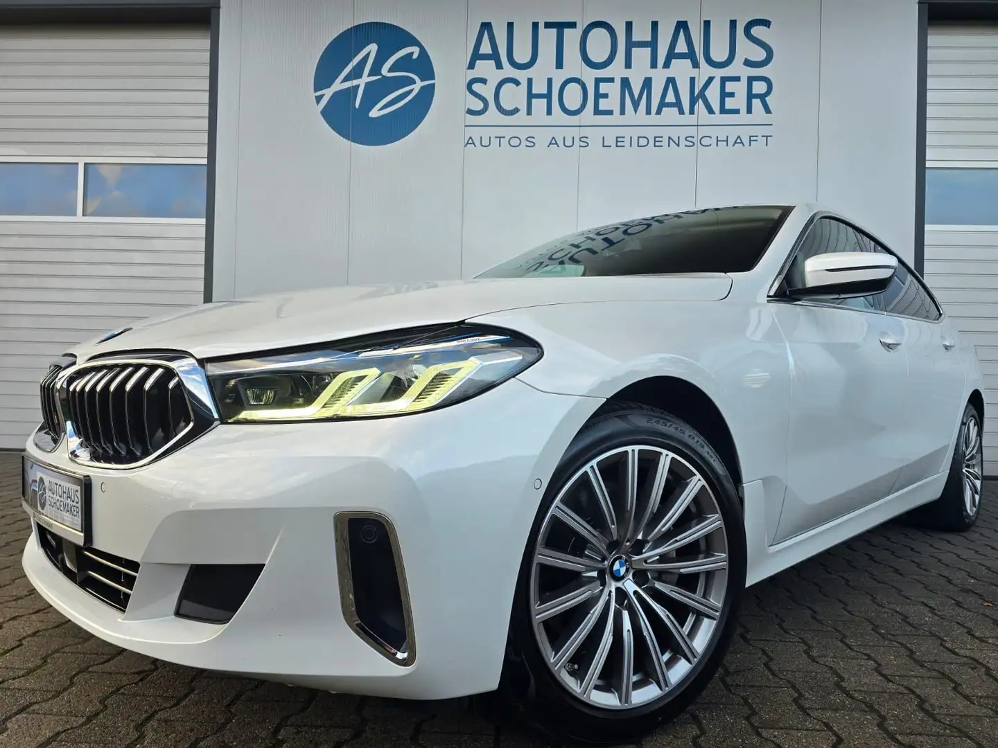 BMW 630 630d xDrive GT Luxury Line*FACELIFT*LASER,HUD Weiß - 1
