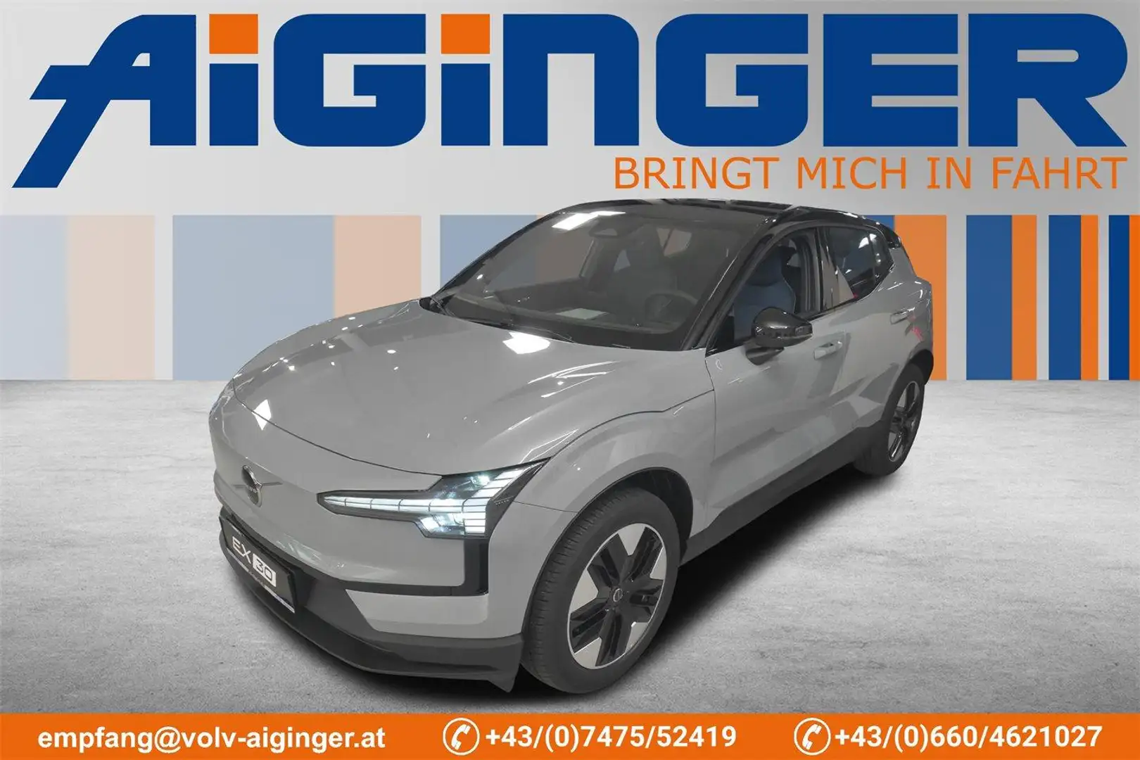 Volvo EX30 Single Motor 51kWh Plus Grau - 1