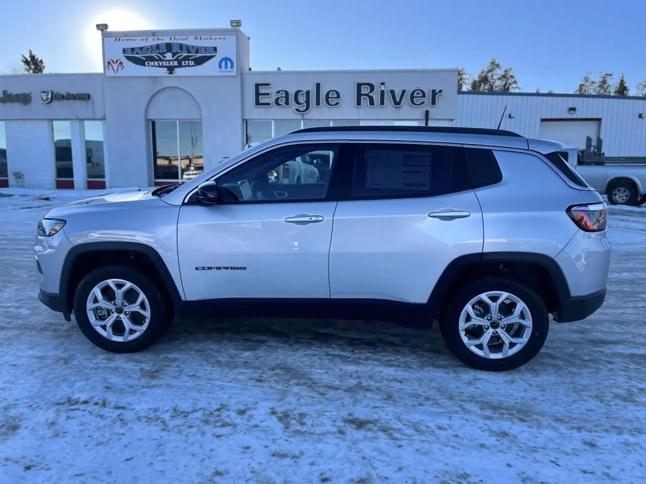 Jeep Compass снимка Jeep Compass