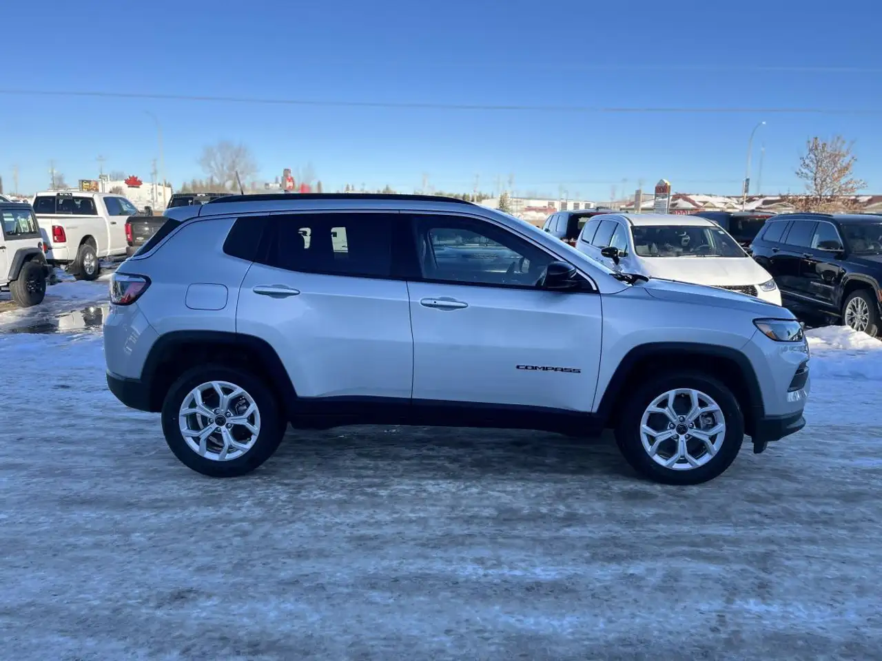 Jeep Compass снимка Jeep Compass