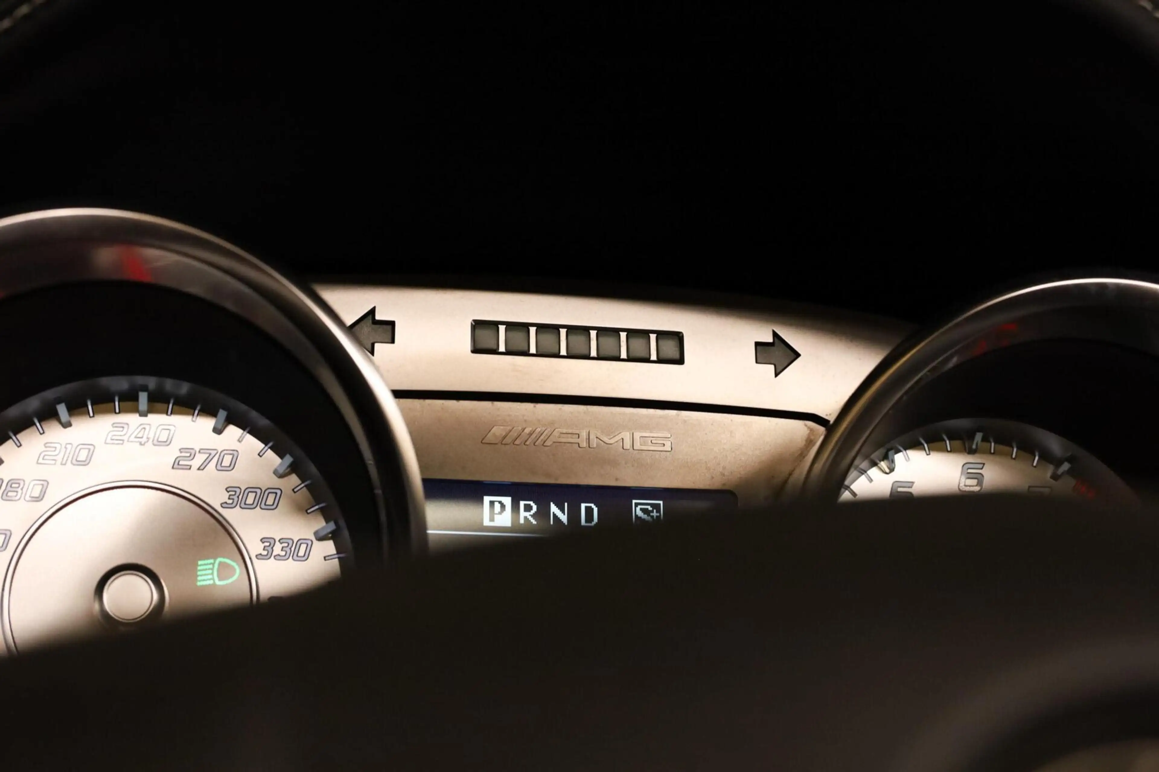 Mercedes-Benz SLS Roadster 6.3 AMG|Leder|Camera|Alcantara|Softtop| — photo 40