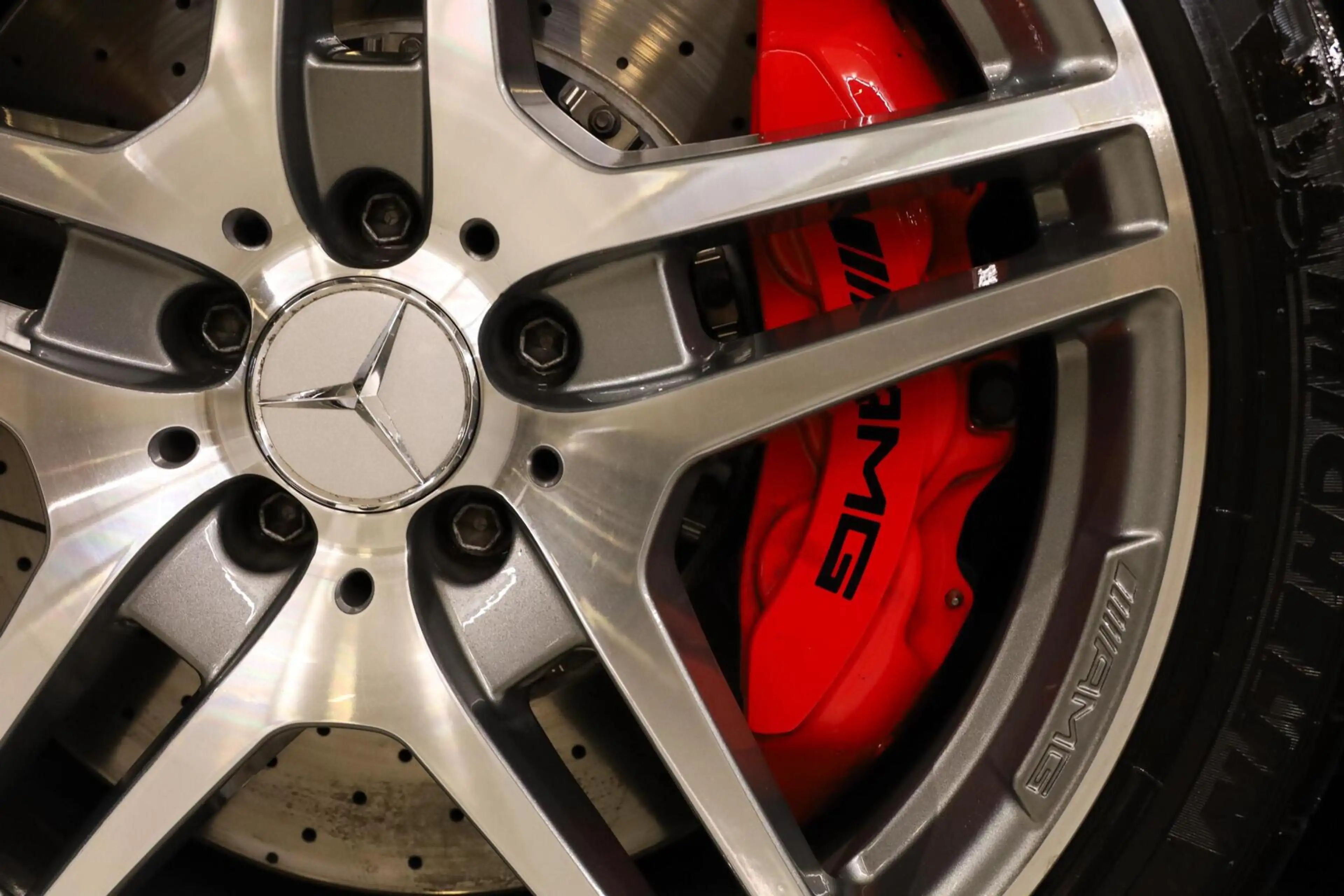 Mercedes-Benz SLS Roadster 6.3 AMG|Leder|Camera|Alcantara|Softtop| — photo 39