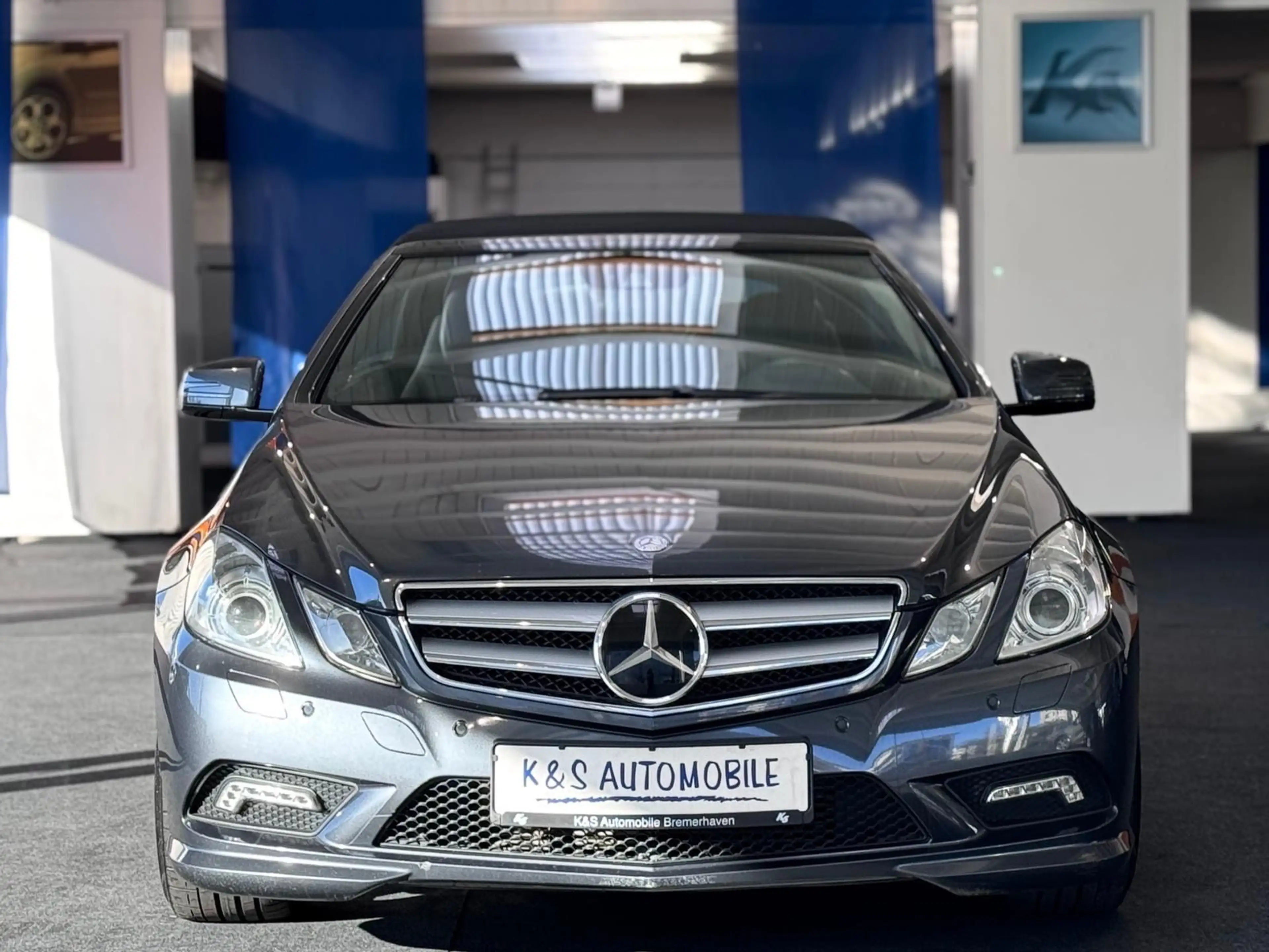 Mercedes-Benz E 250 E Cabrio*AUTOM.*LEDER*SITZH.*XENON*NAVI* — photo 4