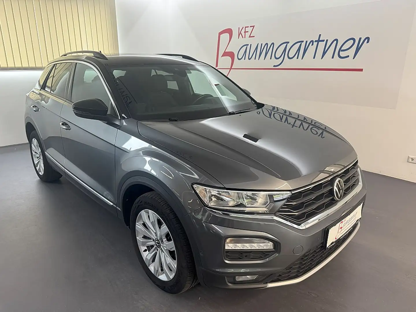 Volkswagen T-Roc 2,0TDI DSG Sport *NAVI*ACC*AHK*Sitzheizung*Rück... Gris - 1