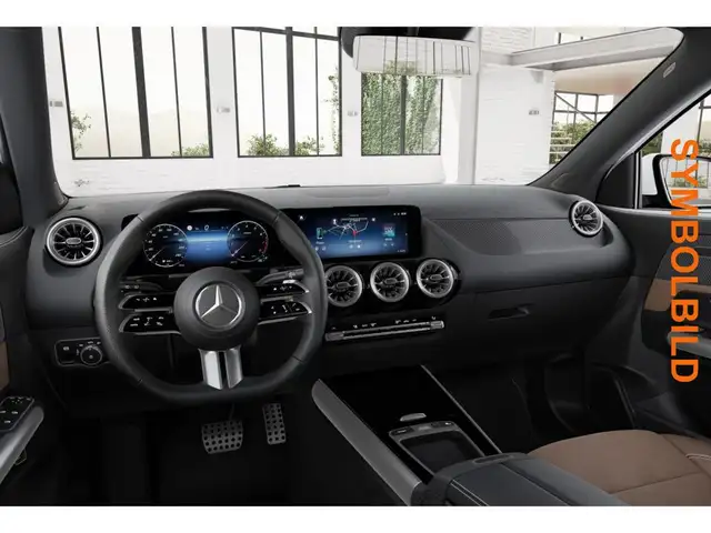 Mercedes-Benz Gla view 9