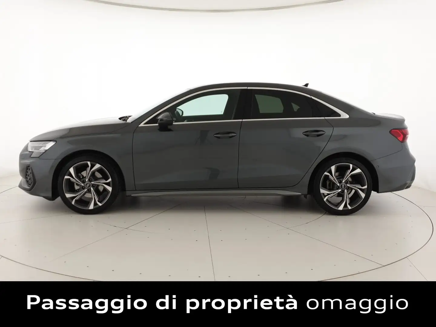 Audi A3 Sedan 2.0TDI 150CV S tronic S line Edition Grigio - 2