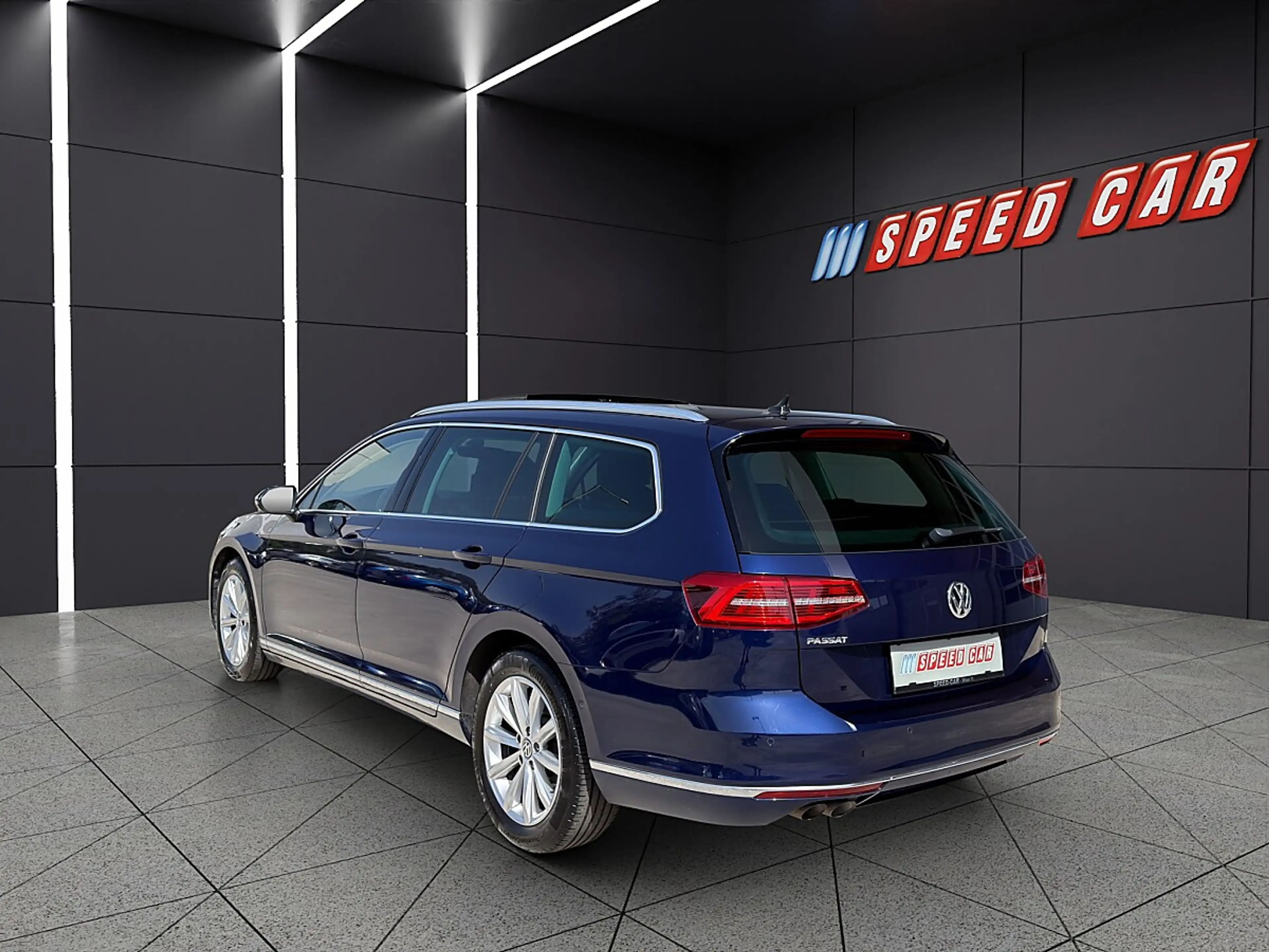 Volkswagen Passat Variant Highline 2,0 TDI SCR DSG — photo 6