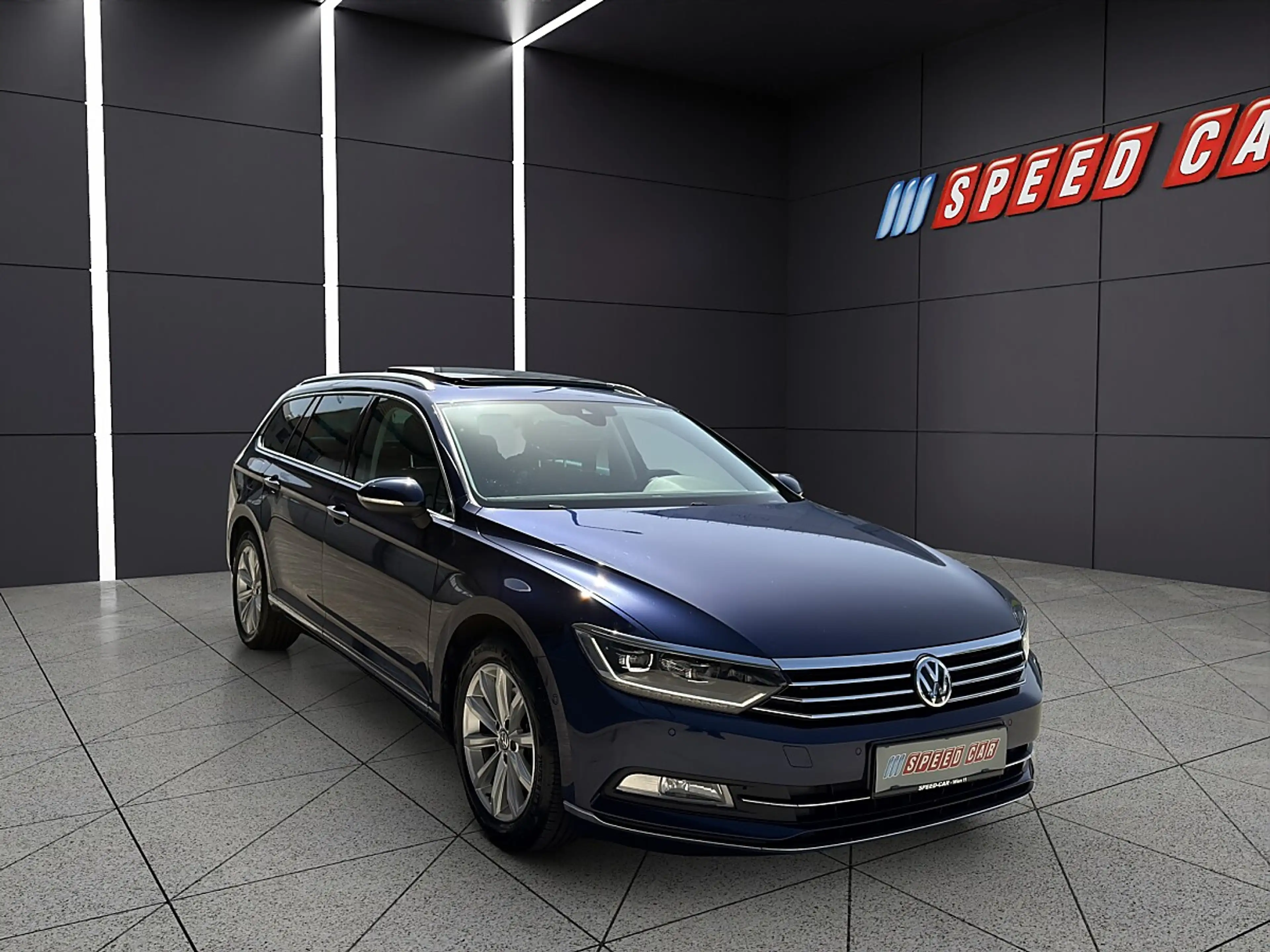 Volkswagen Passat Variant Highline 2,0 TDI SCR DSG — photo 9