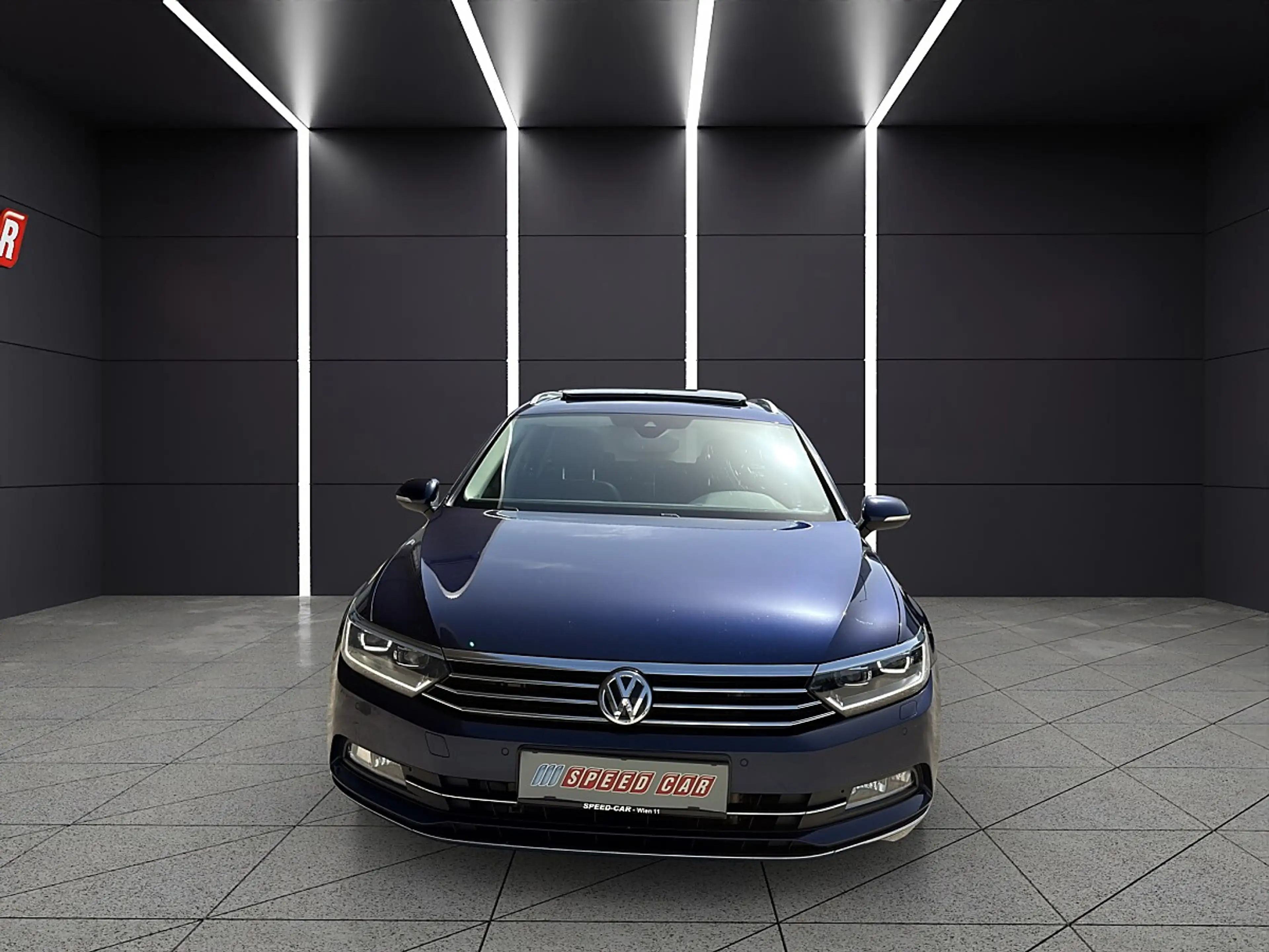 Volkswagen Passat Variant Highline 2,0 TDI SCR DSG — photo 3