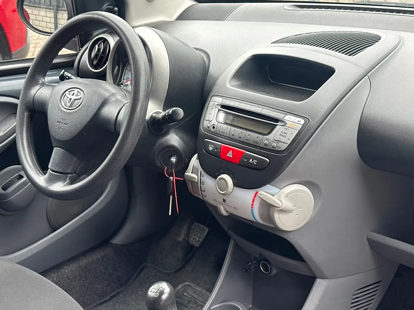 Toyota Aygo 1.0-12V + Airco - Nieuw apk - Elect. Ramen Gris - 2