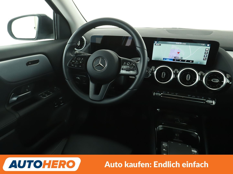 Mercedes-Benz GLA 250 GLA 250e Style Aut.*NAVI*LED*TEMPO*PDC*SHZ* — photo 13
