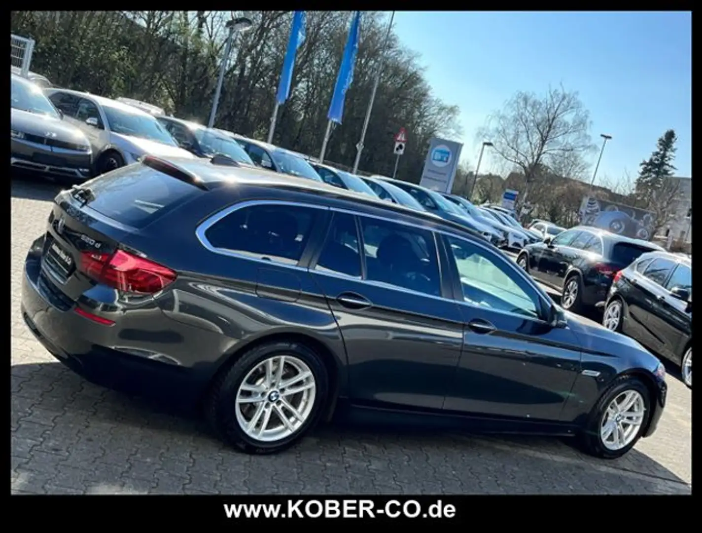 BMW 520 520dA Touring  NAVI+SHZ+PDC+SPEED LIMIT INFO+LMR Grigio - 2
