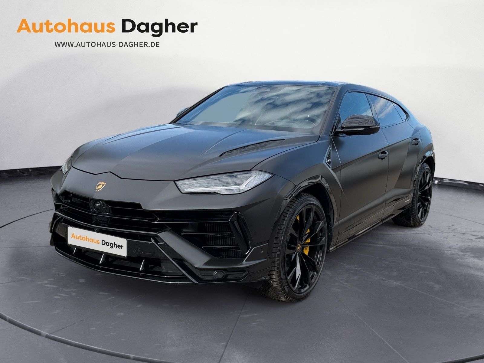 Second hand Lamborghini Urus 4.0