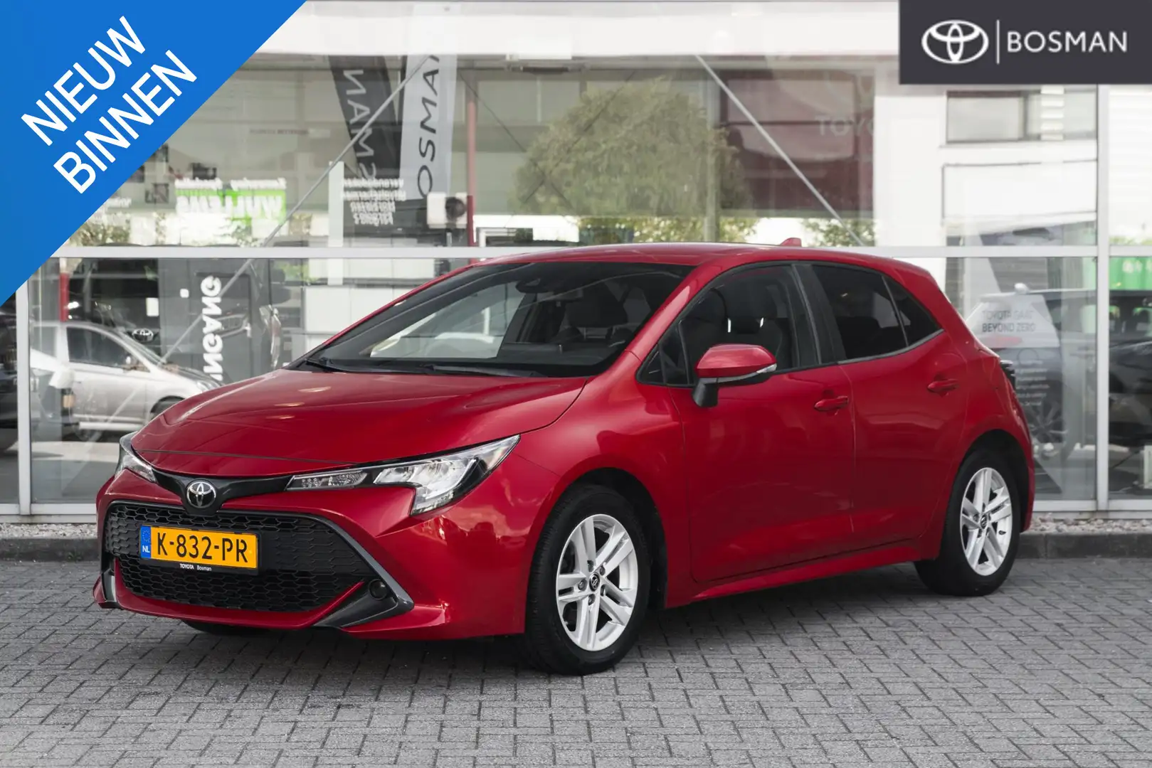 Toyota Corolla 1.2 Turbo Active Rot - 1