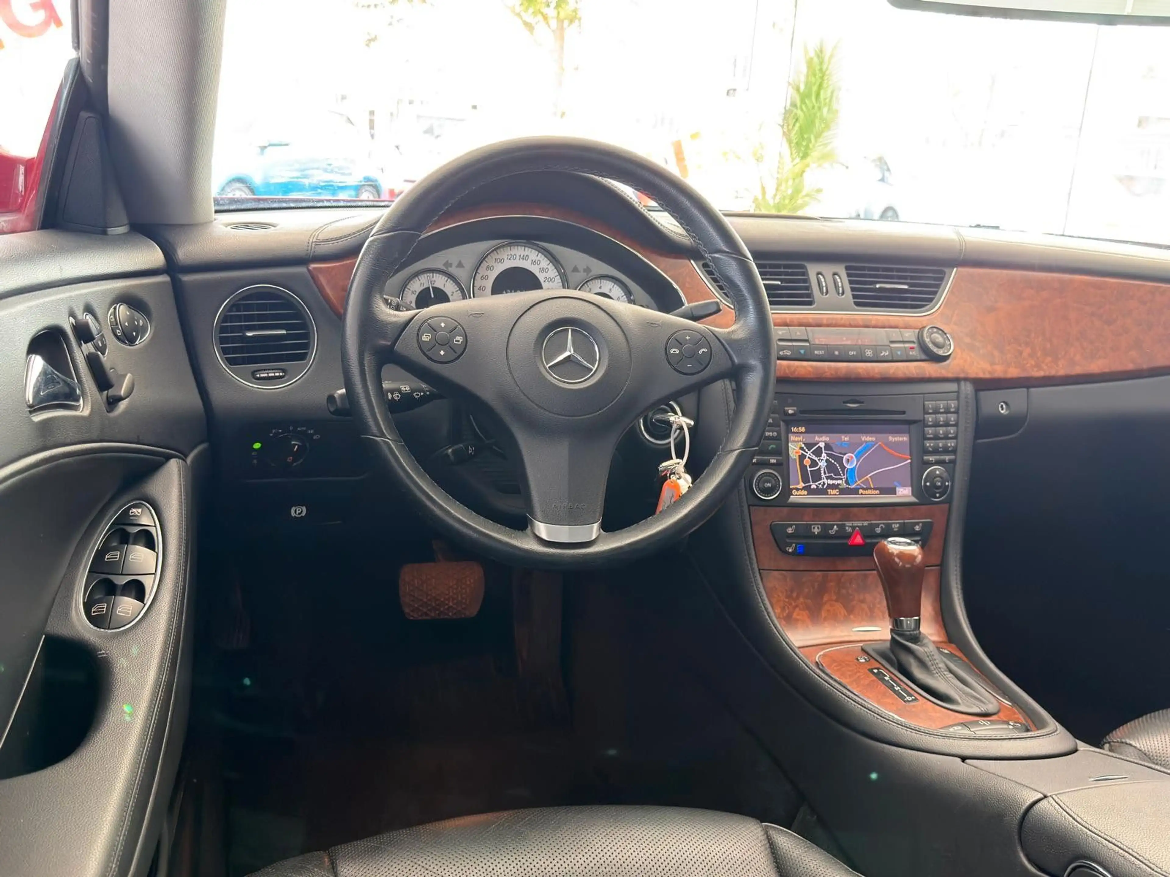 Mercedes-Benz CLS 350 CGI+SitzBel+StandHzg+Deutsches Fzg+2.Hnd — photo 12