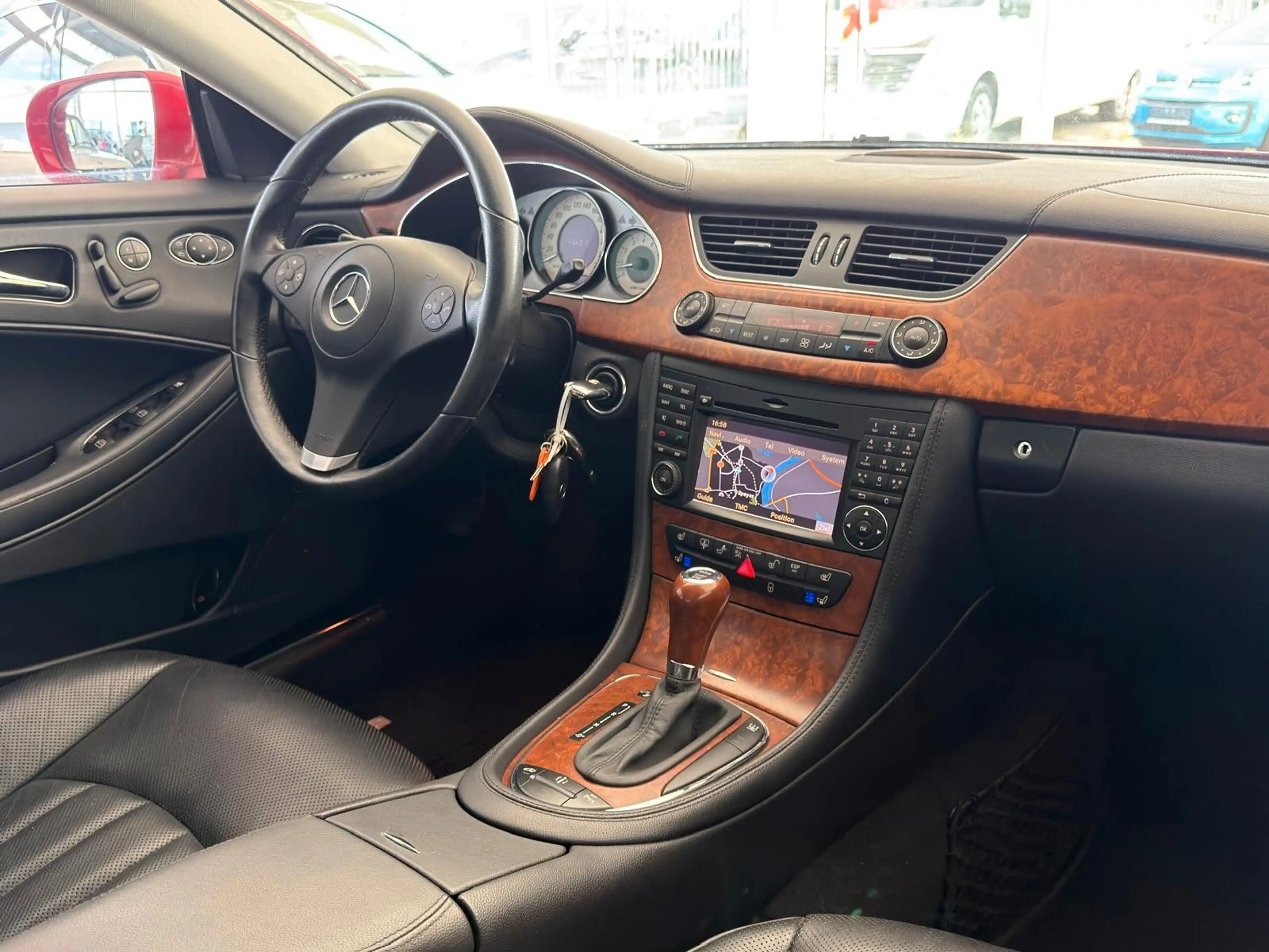 Mercedes-Benz CLS 350 CGI+SitzBel+StandHzg+Deutsches Fzg+2.Hnd — photo 14