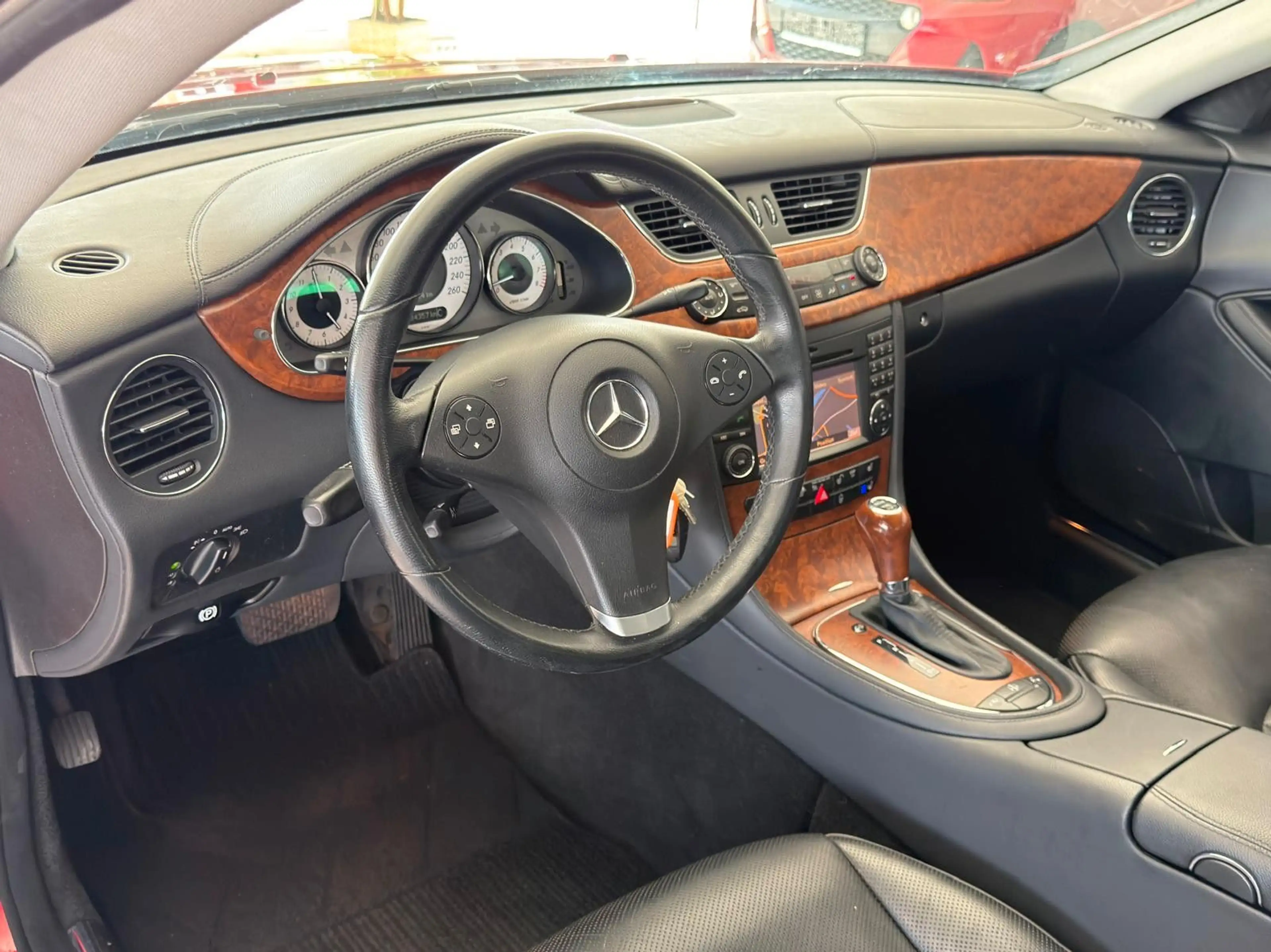 Mercedes-Benz CLS 350 CGI+SitzBel+StandHzg+Deutsches Fzg+2.Hnd — photo 11