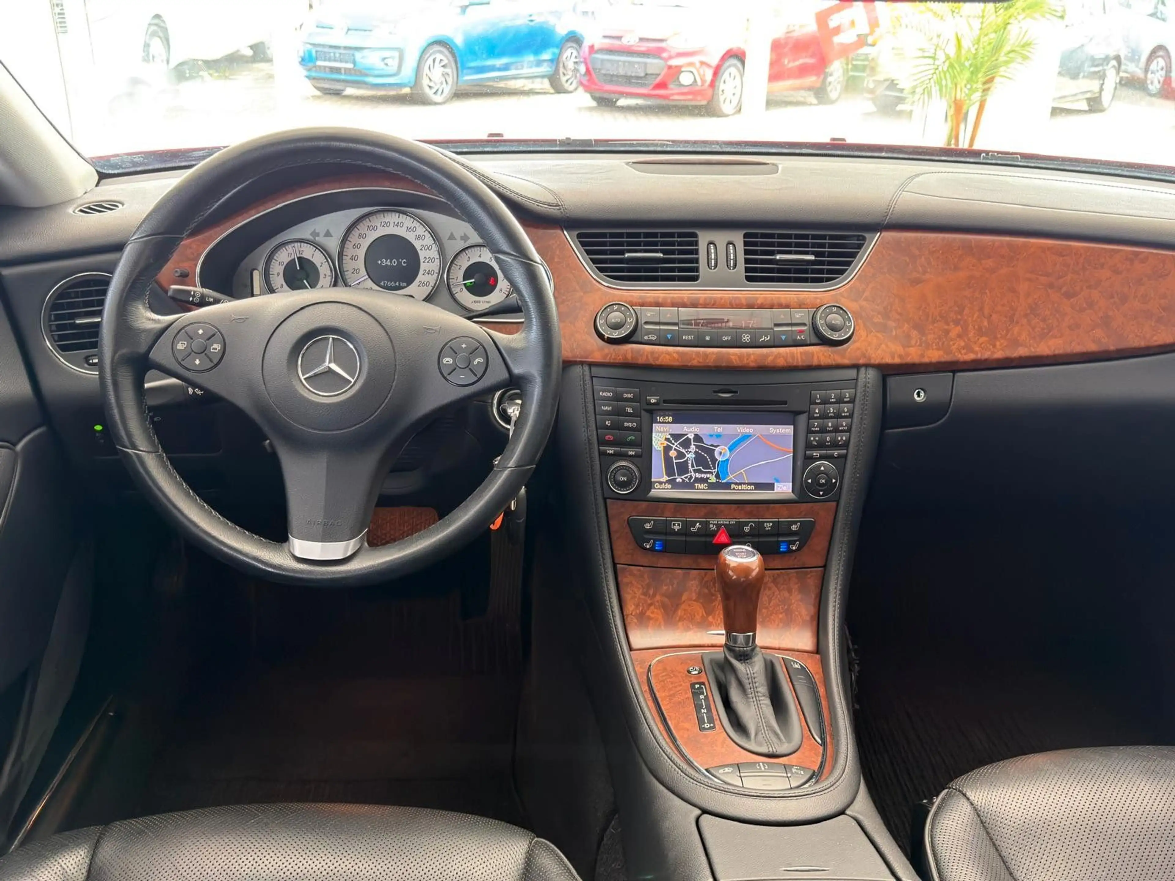 Mercedes-Benz CLS 350 CGI+SitzBel+StandHzg+Deutsches Fzg+2.Hnd — photo 13