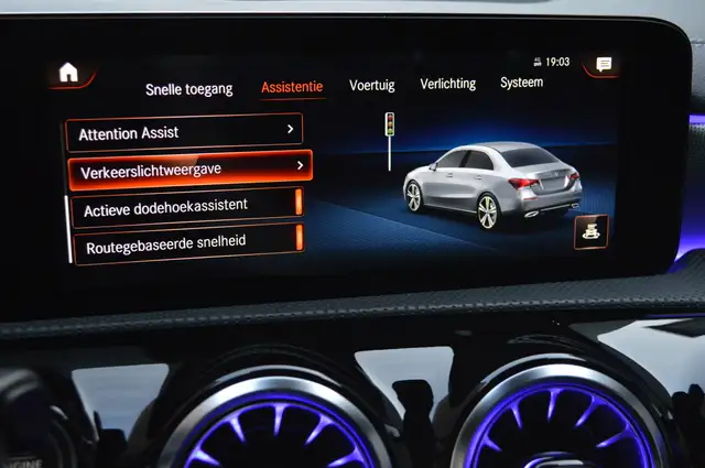 Mercedes-Benz A-Class view 21