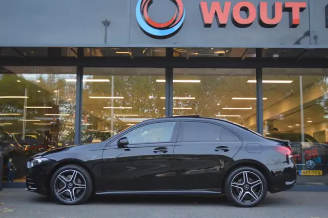Mercedes-Benz A-Class view 7
