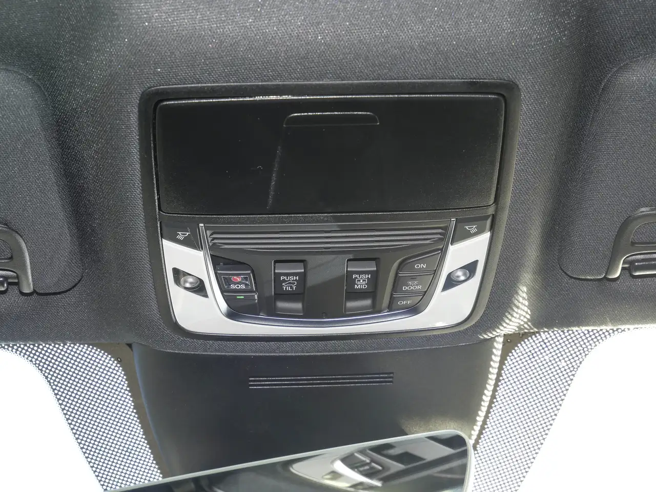 Acura MDX снимка Acura MDX