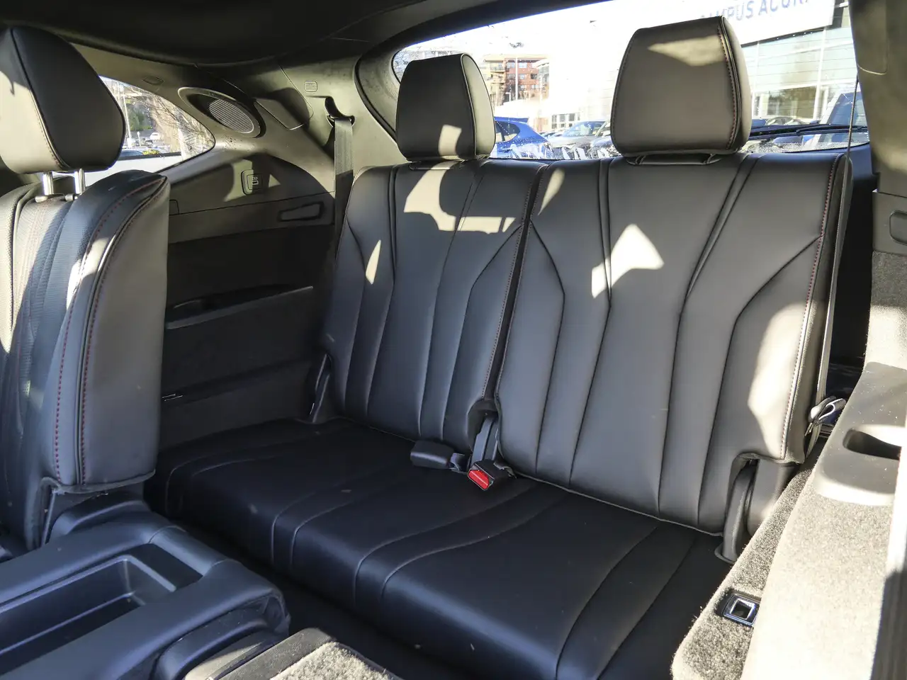 Acura MDX снимка Acura MDX