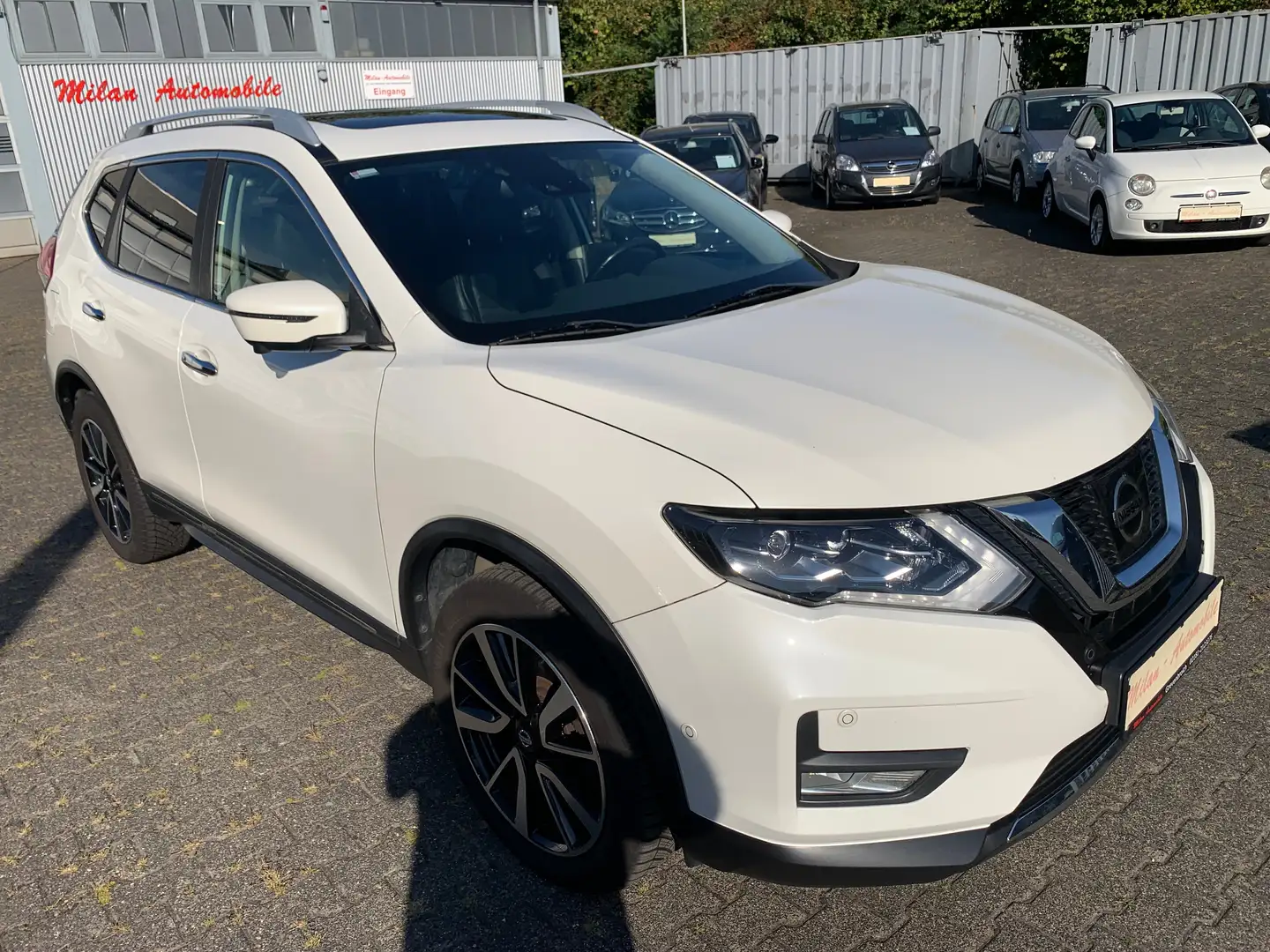 Nissan X-Trail dCi Tekna Autom-Leder-Navi-Bose-Pano-Standheizung Weiß - 1